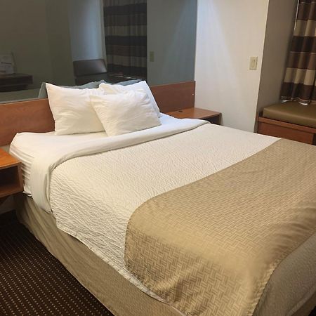 Microtel Inn & Suites By Wyndham Rice Lake Extérieur photo