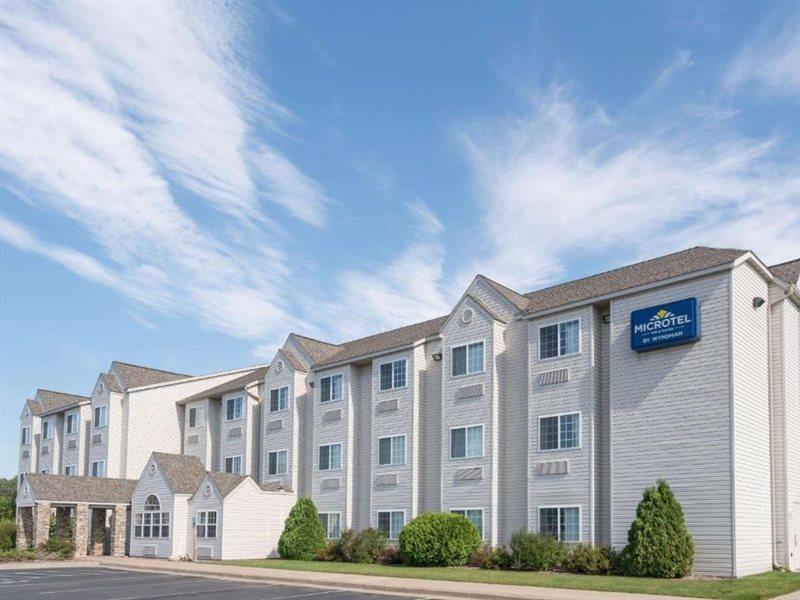 Microtel Inn & Suites By Wyndham Rice Lake Extérieur photo