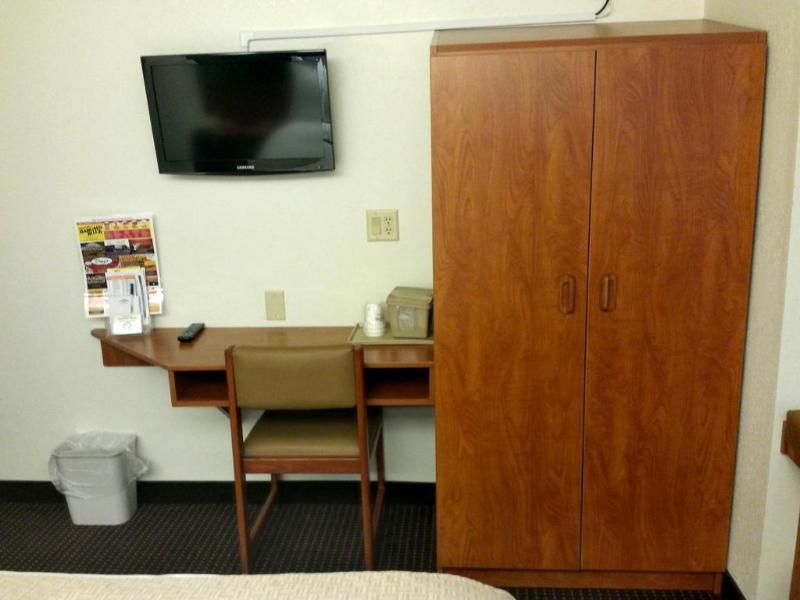 Microtel Inn & Suites By Wyndham Rice Lake Extérieur photo